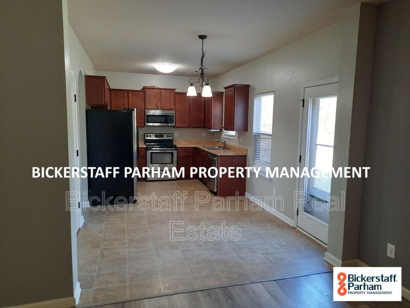 The ideal space to balance life, work and play. Located in Fort Mitchell, AL!! property image