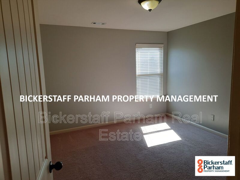 The ideal space to balance life, work and play. Located in Fort Mitchell, AL!! property image
