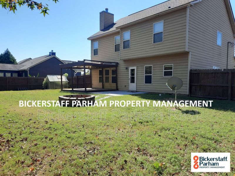 The ideal space to balance life, work and play. Located in Fort Mitchell, AL!! property image