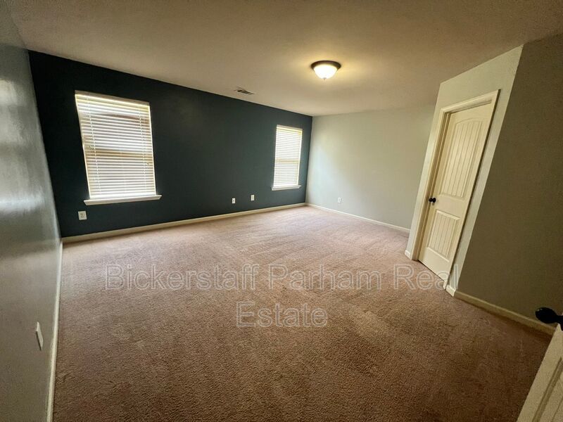 The ideal space to balance life, work and play. Located in Fort Mitchell, AL!! property image