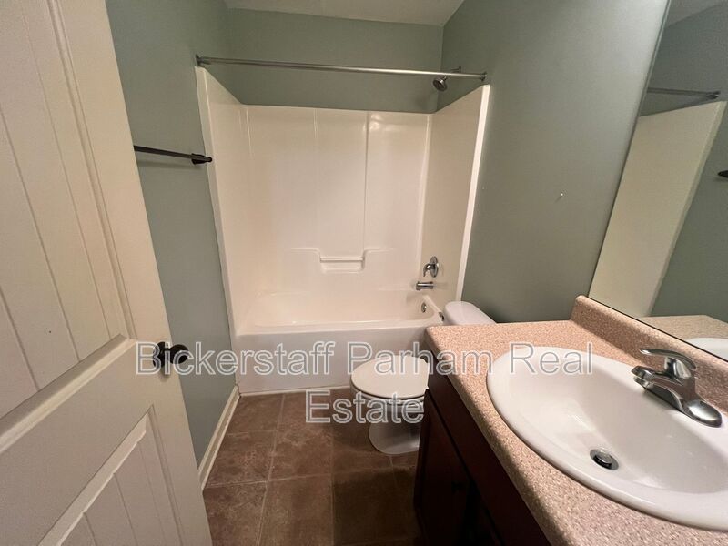 The ideal space to balance life, work and play. Located in Fort Mitchell, AL!! property image