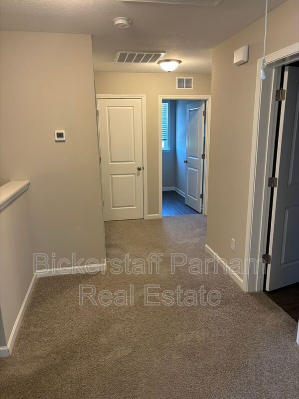 Welcome Home! Located in Lexington Hill Subdivision property image