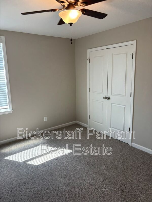 Welcome Home! Located in Lexington Hill Subdivision property image