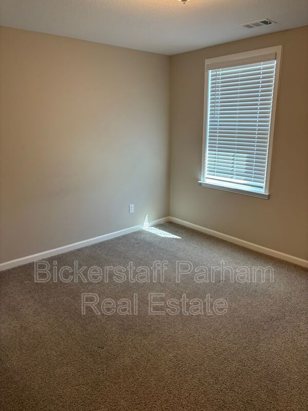 Welcome Home! Located in Lexington Hill Subdivision property image