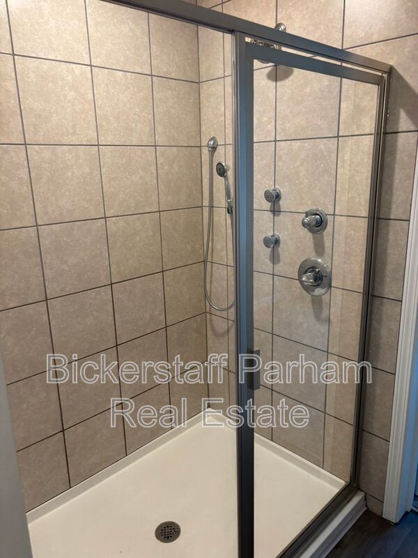 Welcome Home! Located in Lexington Hill Subdivision property image