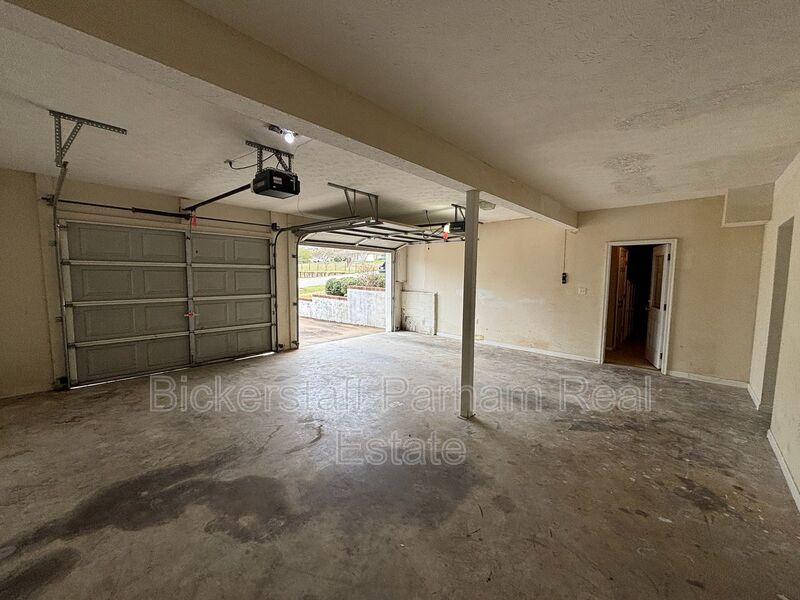 The Ideal Space to Balance Life, Work and Play. property image