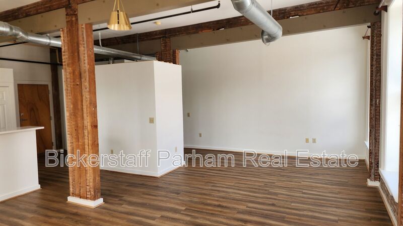 Flowers Building Condominiums Convenient To Downtown!! property image