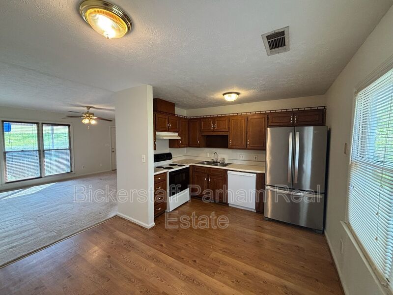 Charming 3BR Home in Columbus – Pet Friendly & Move-In Ready! property image