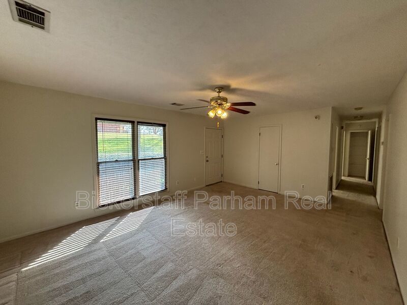 Charming 3BR Home in Columbus – Pet Friendly & Move-In Ready! property image