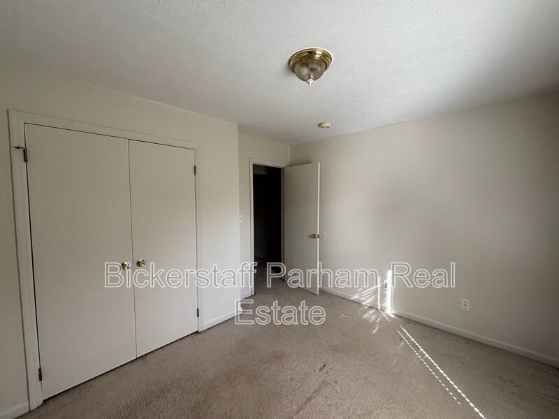 Charming 3BR Home in Columbus – Pet Friendly & Move-In Ready! property image