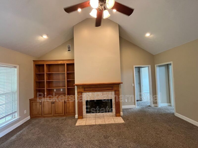 Welcome to the Broadfield Subdivision !! A Place to Call Home. property image