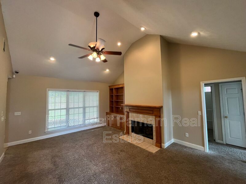 Welcome to the Broadfield Subdivision !! A Place to Call Home. property image