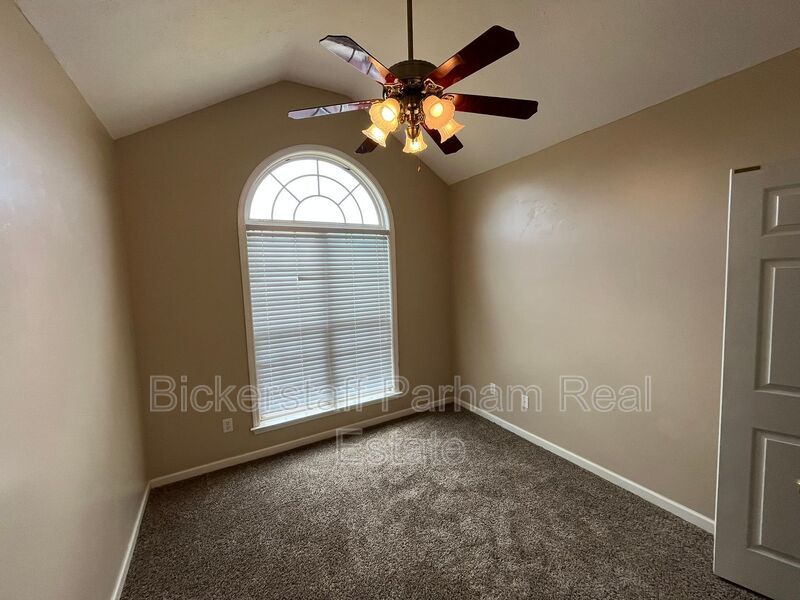 Welcome to the Broadfield Subdivision !! A Place to Call Home. property image