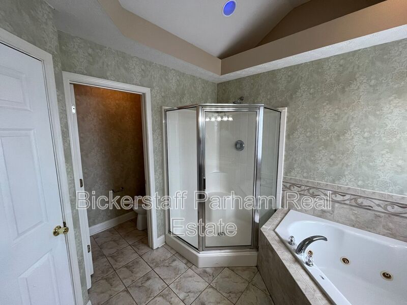 Welcome to the Broadfield Subdivision !! A Place to Call Home. property image