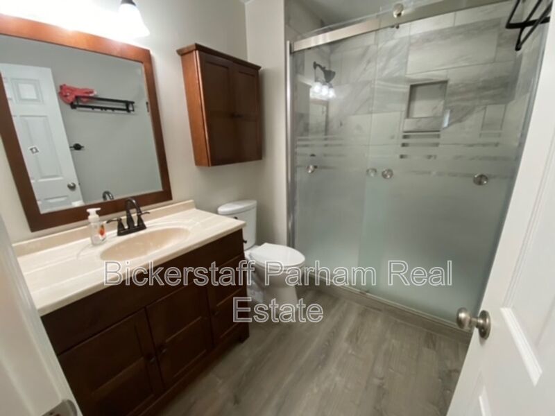 Welcome to this charming 3-bedroom, 2-bathroom home located in Ellerslie, GA property image