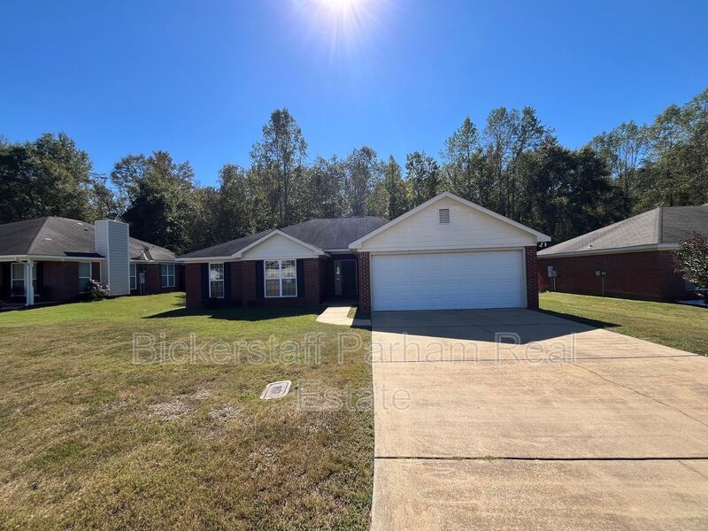 Comfort, Convenience, and Community — All in One Place! Located in Phenix City! property image