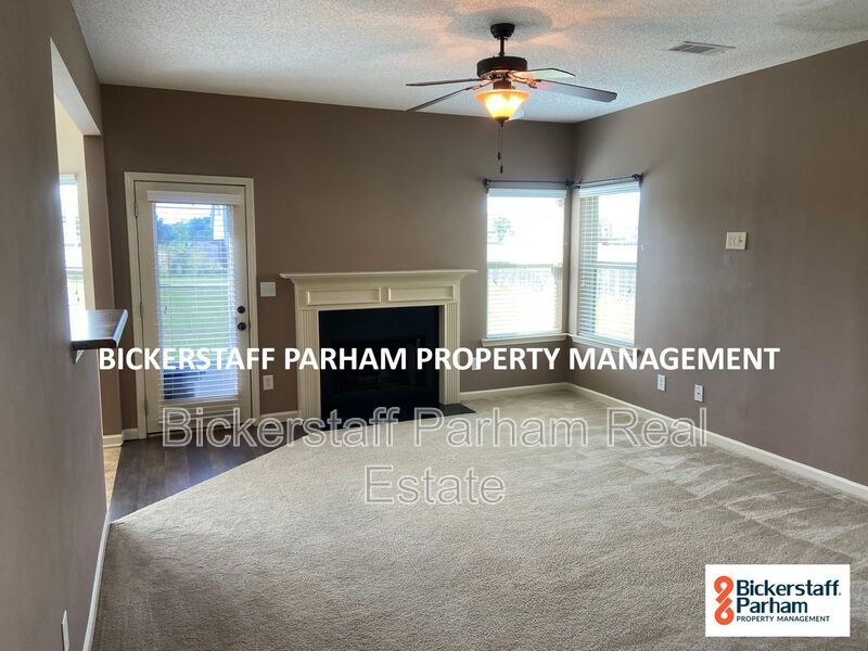 Spacious 2-Story Home with Open Floor Plan property image