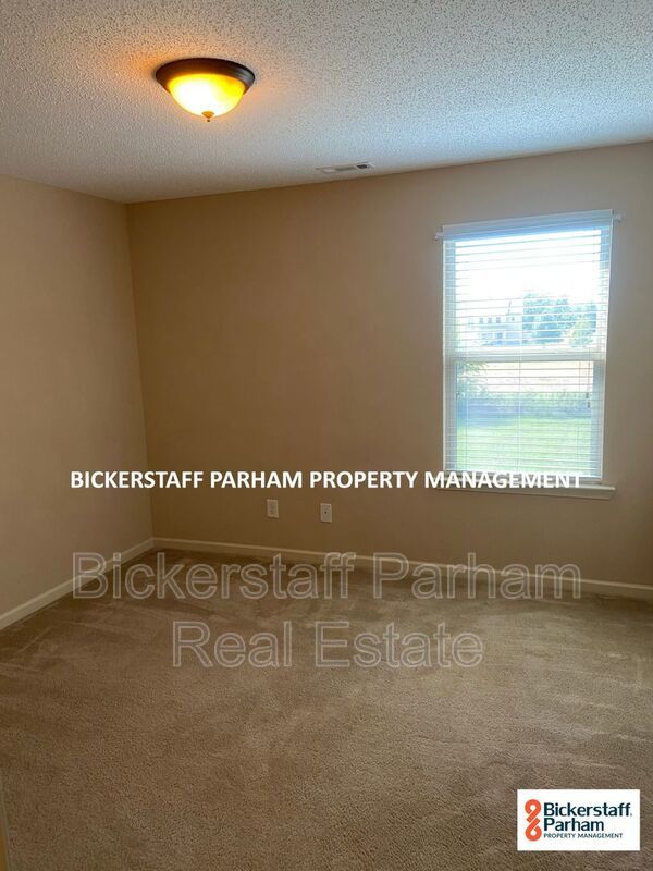 Spacious 2-Story Home with Open Floor Plan property image