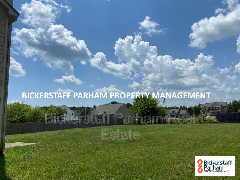 Spacious 2-Story Home with Open Floor Plan property image