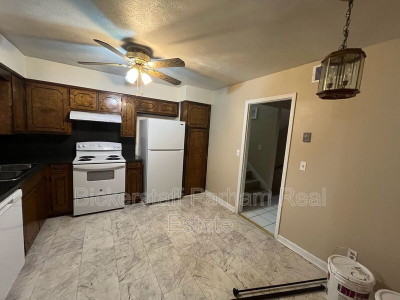 Charming Brick Home Located off of Moon Road, Because Location Really is Everything!! New Carpet, New Paint property image