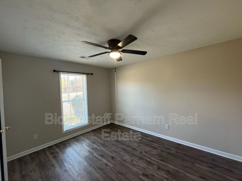 Spacious Apartment with Everything You Need — and More. Available Today! property image