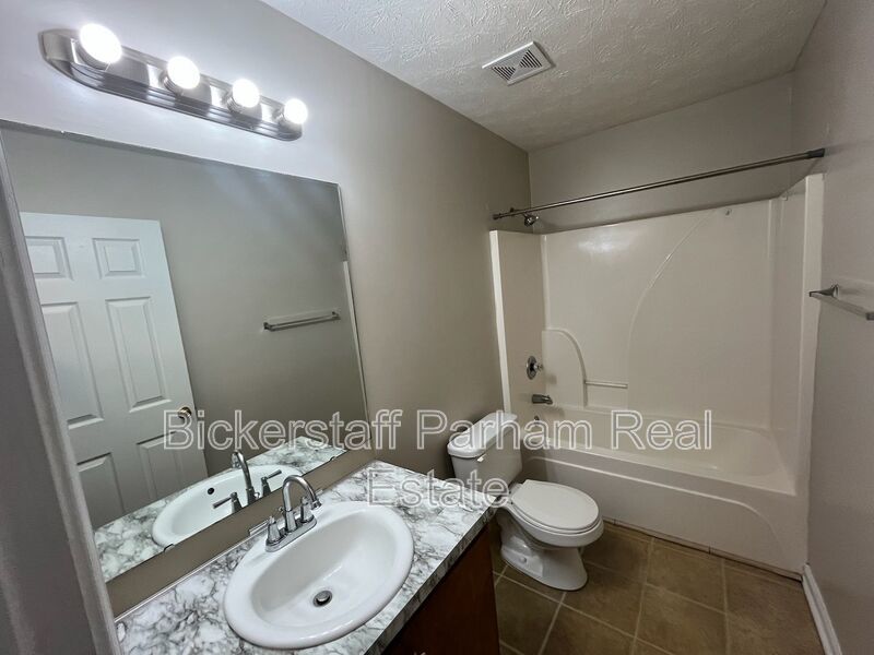 Spacious Apartment with Everything You Need — and More. Available Today! property image