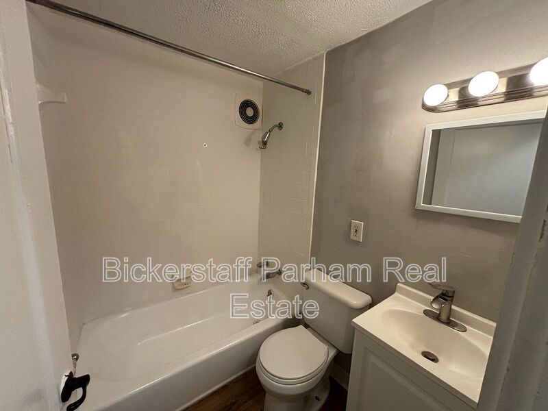 Where Style Meets Serenity — A Spacious, Charming Home in an Unbeatable Central Location property image