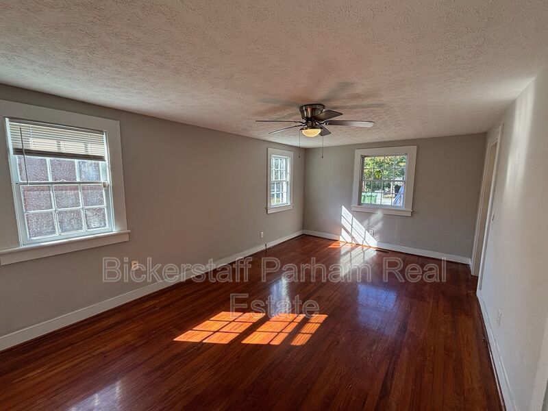 Where Style Meets Serenity — A Spacious, Charming Home in an Unbeatable Central Location property image