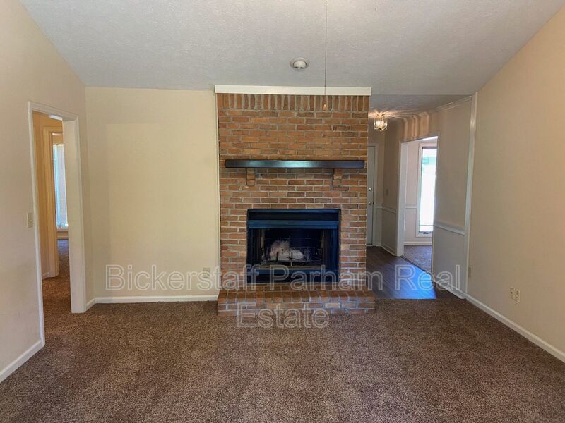 Welcome to Cedar Creek! property image