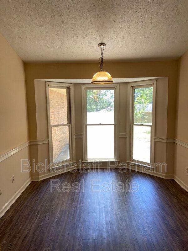 Welcome to Cedar Creek! property image