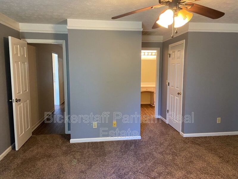 Welcome to Cedar Creek! property image