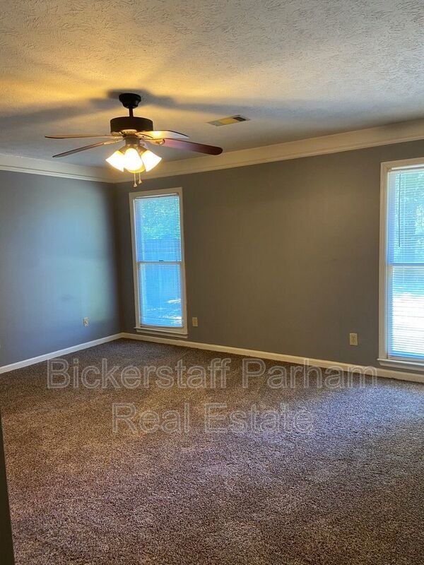 Welcome to Cedar Creek! property image