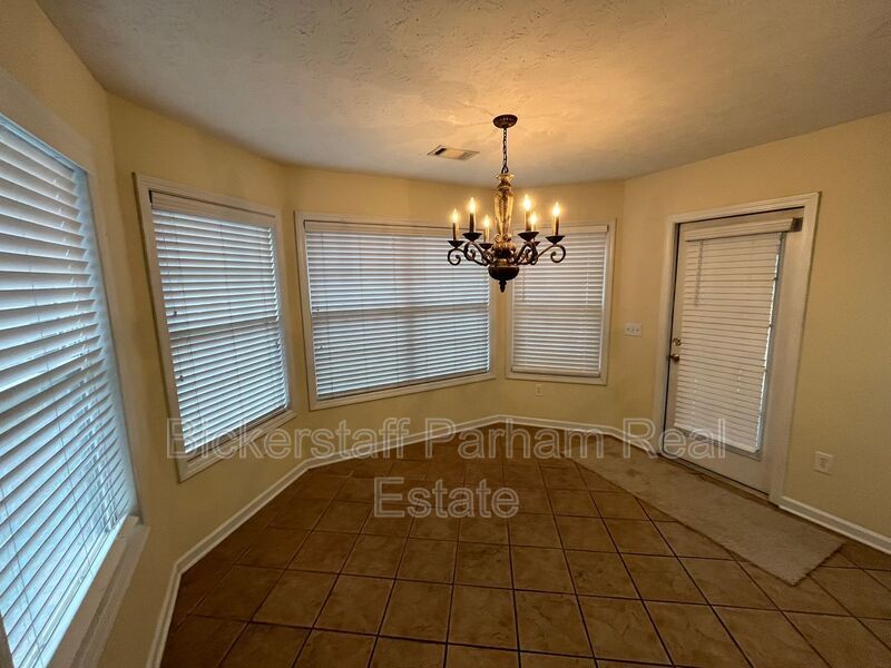 Luxury Living, Redefined. Apply Today! property image