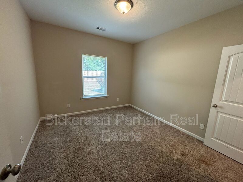 Stunning Two-Story Residence in the Heart of Smiths Station, Alabama property image