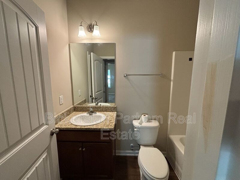 Stunning Two-Story Residence in the Heart of Smiths Station, Alabama property image