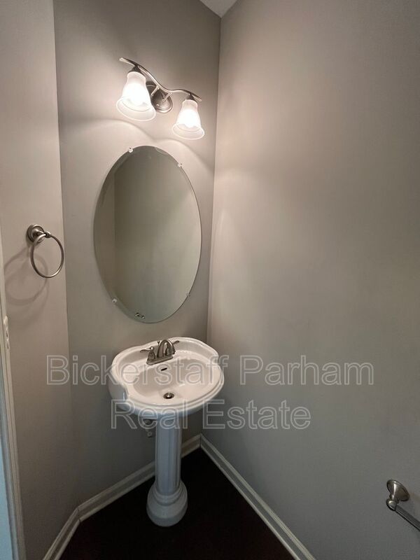 Fall in Love with Where You Live. Located in North Columbus property image