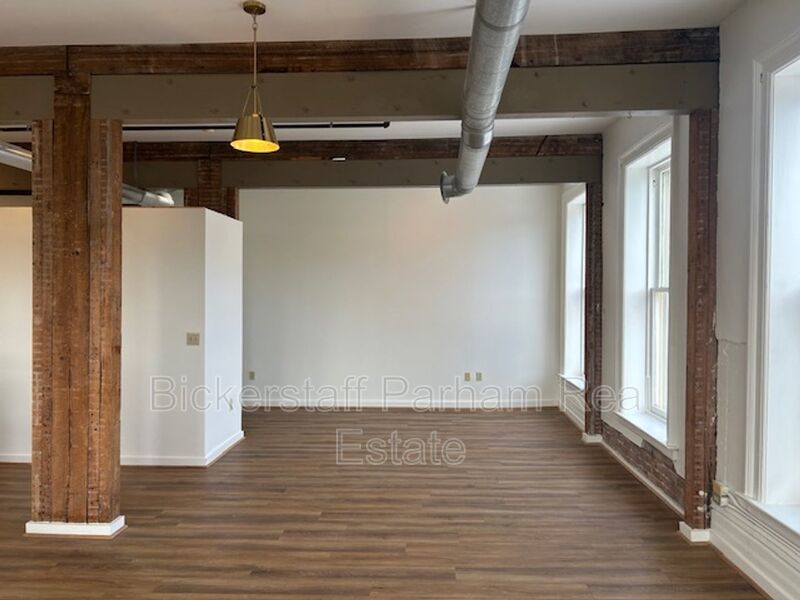 Flowers Building Condominiums Convenient To Downtown!! property image
