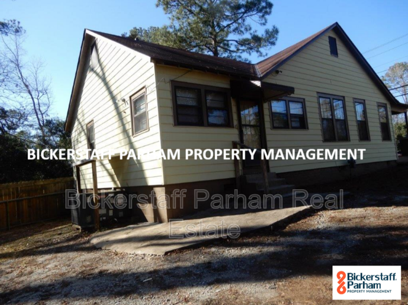 Located On Forrest Road!! property image