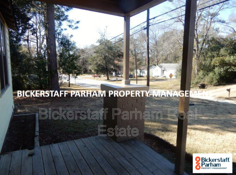 Located On Forrest Road!! property image