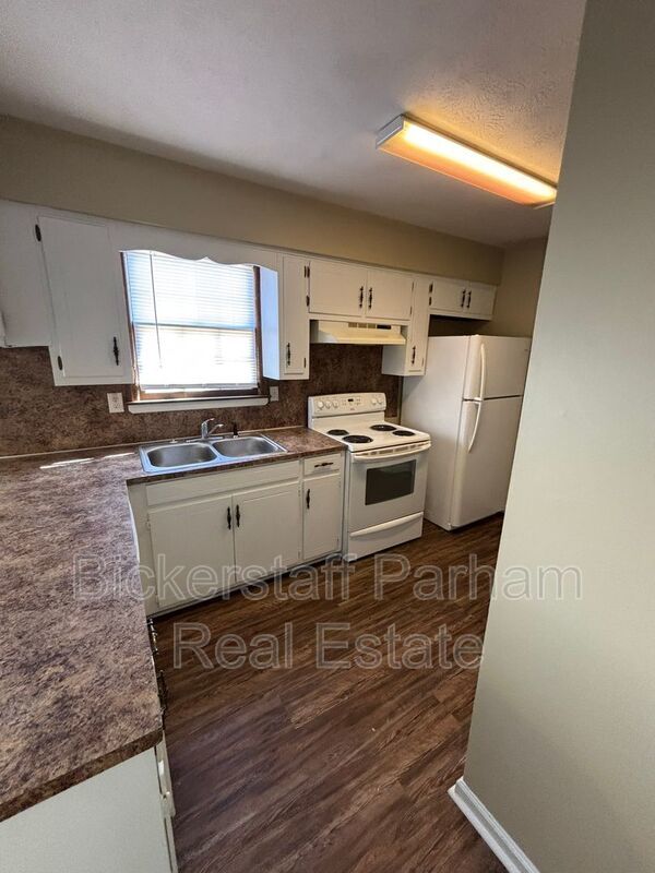 Located on St Mary's Road! property image