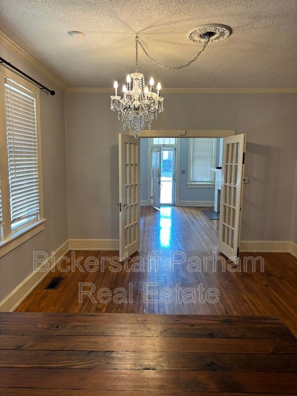 Lakebottom Area! Hardwood Floors Throughout! property image
