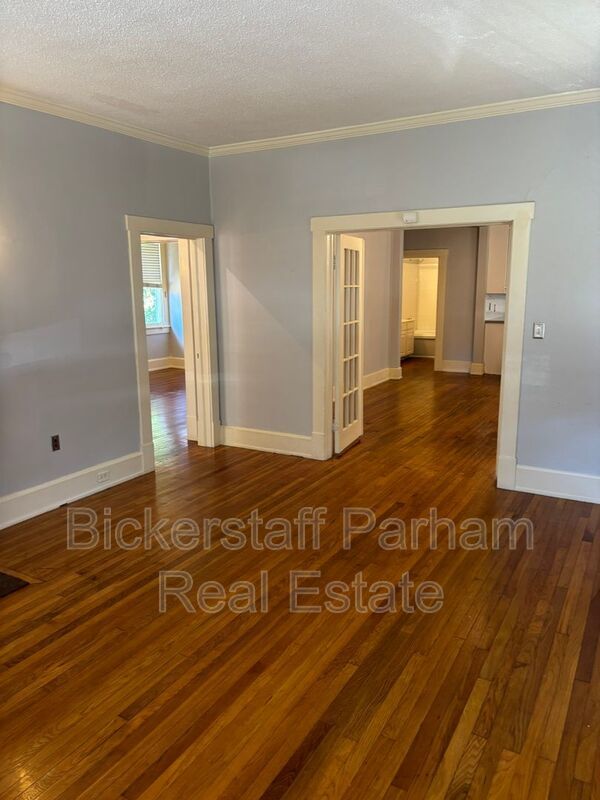 Lakebottom Area! Hardwood Floors Throughout! property image