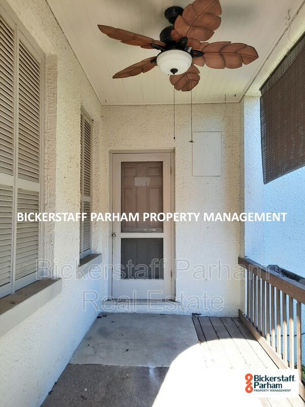 1 Bedroom 1 Bath Located In The Lakebottom Area!! property image