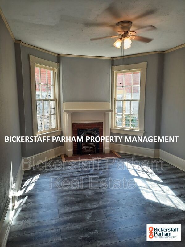 1 Bedroom 1 Bath Located In The Lakebottom Area!! property image