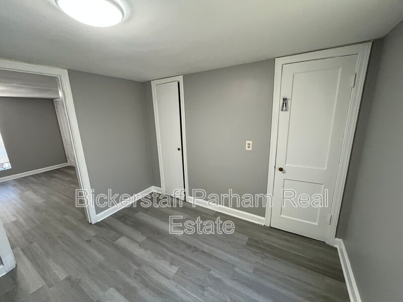 Located Off of Warm Springs Road! Newly Renovated Unit. property image