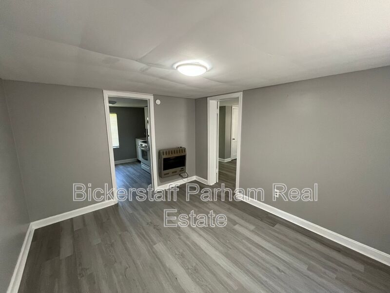 Located Off of Warm Springs Road! Newly Renovated Unit. property image