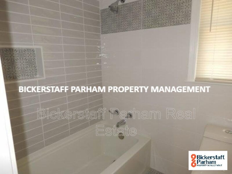Luxury, Location, and Convenience. Near Heath Park!! property image