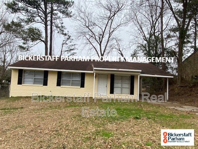 Right Around the Corner, Near Everywhere You Want to Be. property image