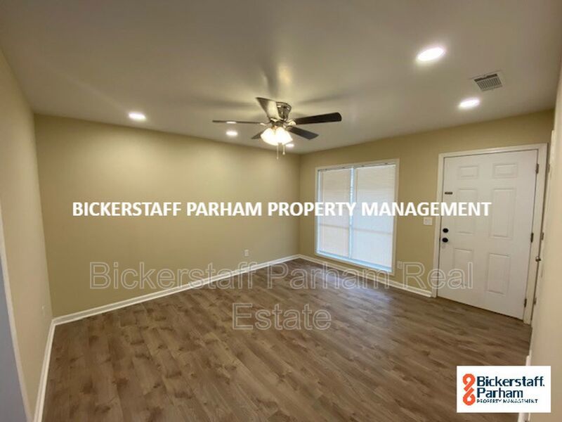 Right Around the Corner, Near Everywhere You Want to Be. property image