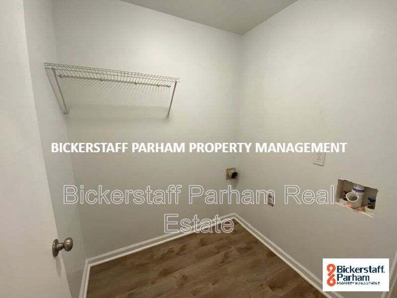 Right Around the Corner, Near Everywhere You Want to Be. property image